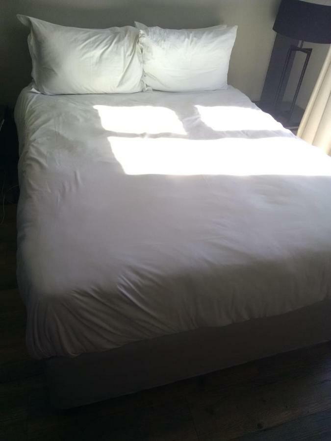 One Rosebank Stay Johannesburg Esterno foto